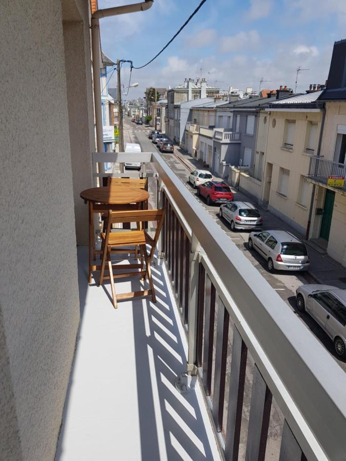Jeanne 50 M De L'esplanade Classé 2 étoiles Berck